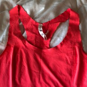 Scalloped edge neon pink lulu top!